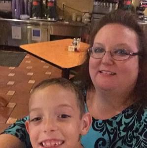 Meet your Posher, Elisabeth